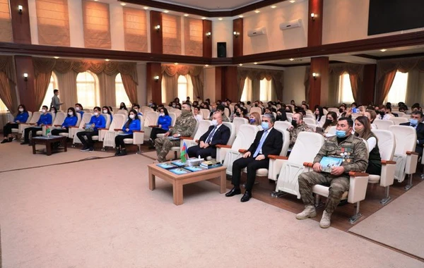 Paytaxt rayonlarında “Bizim böyük Qələbəmiz” kitabının təqdimatı keçirilir - FOTO