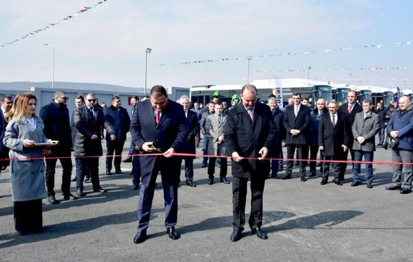 Bakıya AVRO-6 standartlı CNG avtobusları gətirilib - FOTO