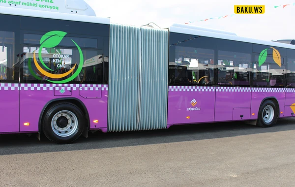 Bakıya AVRO-6 standartlı CNG avtobusları gətirilib - FOTO