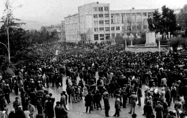 Sumqayıt hadisələri: Ermənilərin təxribatından 34 il ötür