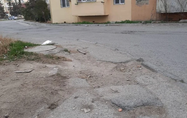Xətai rayonunun biabırçı yolları - FOTO