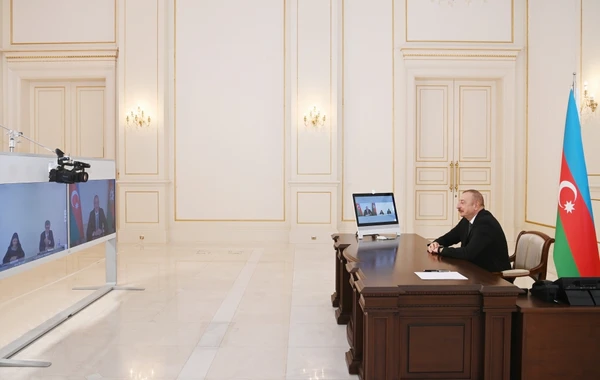 İlham Əliyev rumıniyalı naziri qəbul etdi - YENİLƏNİB - FOTO