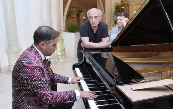 Hacı Nuran: "Övlad həsrətini Fəxrəddinin varlığı ilə ovudurdu" - FOTO