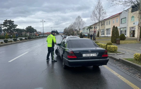 Balakəndə qayda pozan 20 sürücü cərimələnib - FOTO