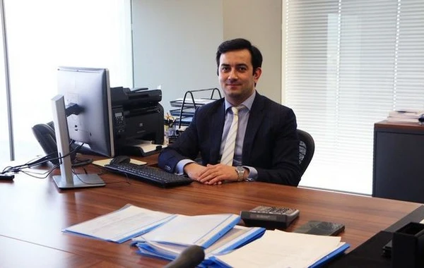 Azərbaycan neftin 10 dollar bahalaşmasından əlavə nə qədər qazanacaq?
