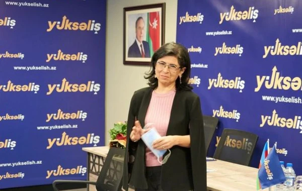 Prezident Administrasiyasının şöbə müdiri “Yüksəliş” müsabiqəsinin qalibləri ilə görüşdü - FOTO