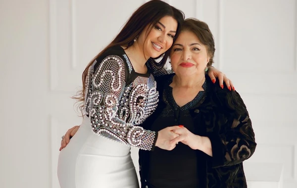 Məşhurlardan "Anamın qızıyam" paylaşımı - FOTO
