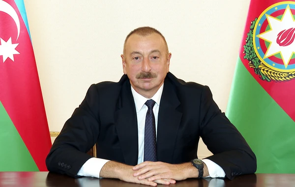 İlham Əliyev Böyük Britaniya Baş nazirinin Azərbaycan üzrə ticarət elçisini qəbul etdi - YENİLƏNİB