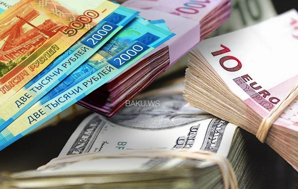 Rusiya rublu dollar və AZN qarşısında kəskin ucuzlaşıb - CƏDVƏL - FOTO