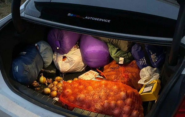 Azərbaycanlı gənclər Ukraynada humanitar aksiyaya start verib - FOTO