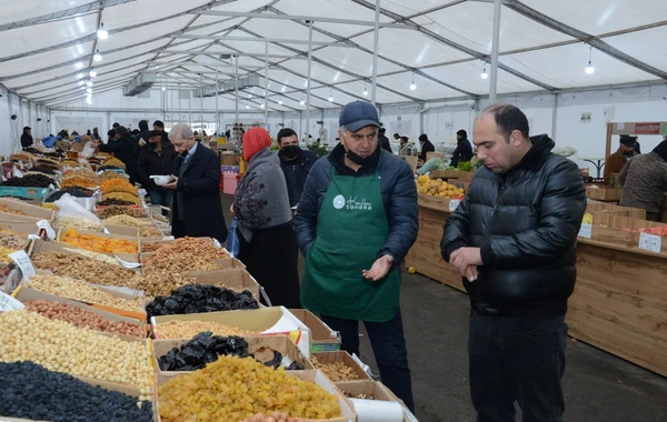 Novruz yarmarkasında qiymətlər necədir? - SİYAHI - FOTO