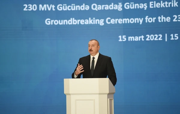 İlham Əliyev Qaradağ Günəş Elektrik Stansiyasının təməlqoyma mərasimində iştirak edib - FOTO - YENİLƏNİB