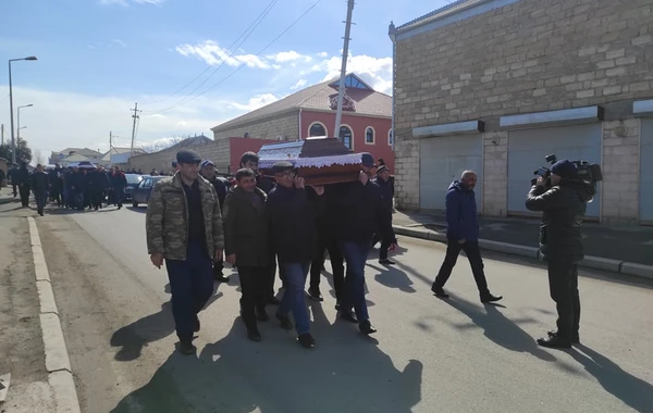 Ukraynada öldürülən azərbaycanlılar Göygöldə dəfn edilib - FOTO/VİDEO