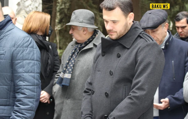 Эмин Агаларов на похоронах Рустама Ибрагимбекова - ВИДЕО