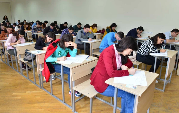 Bu gün ali məktəb və kolleclərə ərizə qəbulu başa çatır