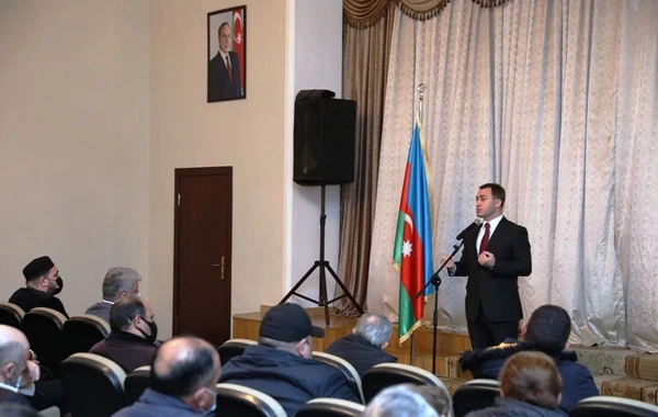 Keşlə qəsəbə sakinləri ilə səyyar görüş keçirilib - FOTO