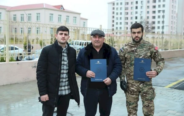 Şəhid ailələri və müharibə əlillərinə daha 100 mənzil verilib - FOTO