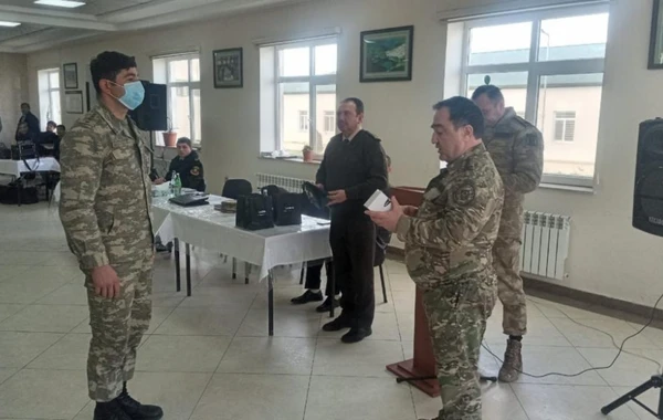 Hərbi Prokurorluğun nümayəndələri hərbi hissələrdə olublar - FOTO