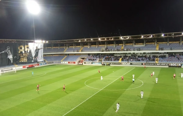 "Neftçi" 85 illik yubileyində "Qəbələ"ni darmadağın etdi