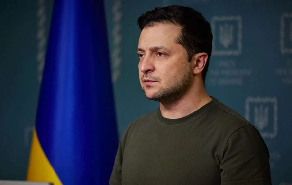 Zelenski: “Müharibəyə son qoyulmalıdır, təkliflərimiz masa üzərindədir”
