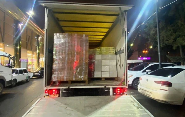 Bakı şəhərindən Kiyev sakinlərinə 30 tondan çox humanitar yardım göndərilib - FOTO