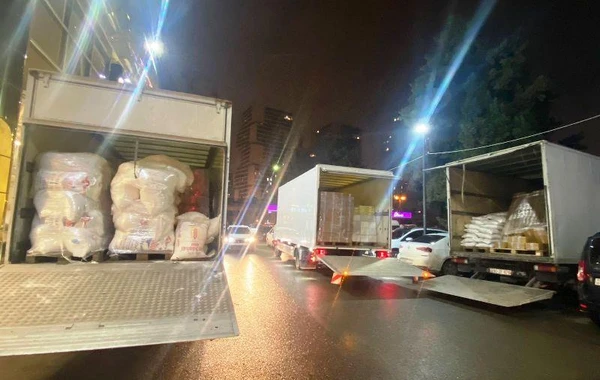 Из Баку в Киев отправлено более 30 тонн гуманитарной помощи - ФОТО