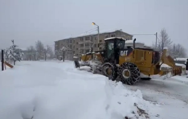 Şuşada qarın hündürlüyü 1 metrdən yuxarıdır - VİDEO