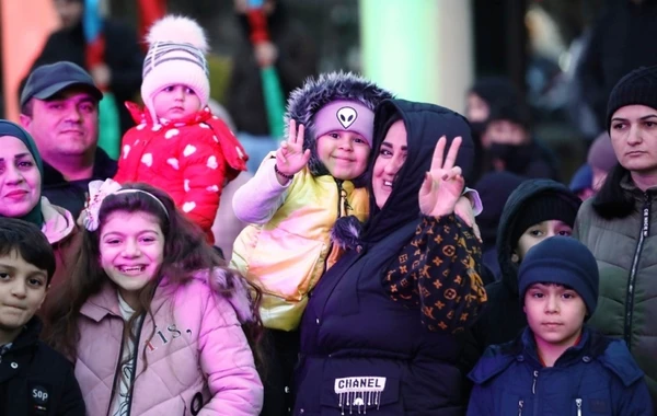 Bakıda möhtəşəm bayram tədbiri keçirilib - FOTO