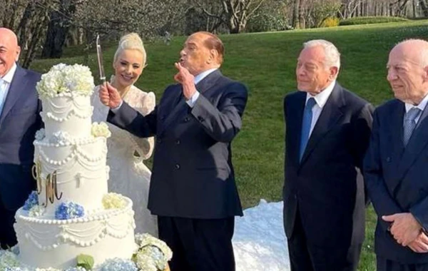 85 yaşlı nazir 32 yaşlı sevgilisi ilə evləndi - FOTO/VİDEO