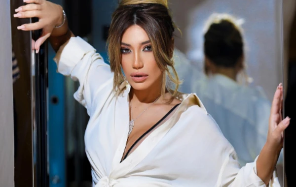 Röya Ayxan atası ilə görüntüsünü paylaşdı - FOTO