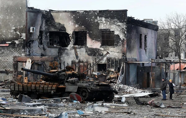Ukraynalı hərbçilər Volnovaxanı tərk ediblər, Mariupol isə döyüşür