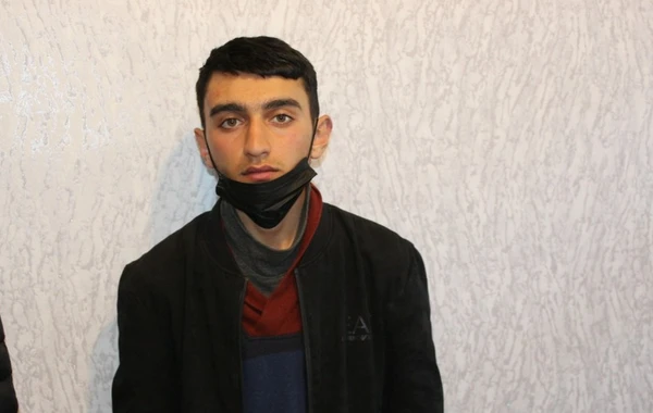 Yeniyetmə oyuncaq tapança ilə mağazaya basqın edib 45 min manatlıq qızıl apardı - FOTO