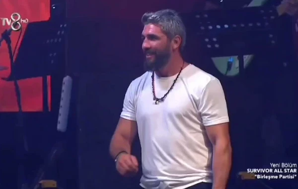 "Kobra" Pərviz "Survivor"da "Yandırdın qəlbimi" oxudu - VİDEO