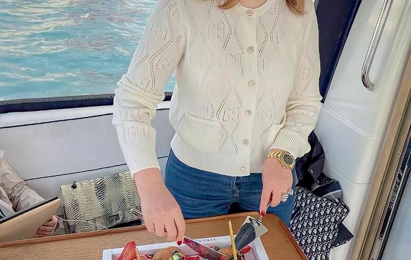 Sibel Can Ruhi Əliyevanı yaxtasında qonaq etdi - FOTO/VİDEO
