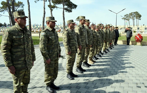 Milli Qəhrəman Şükür Həmidovun anım mərasimi keçirilib - FOTO