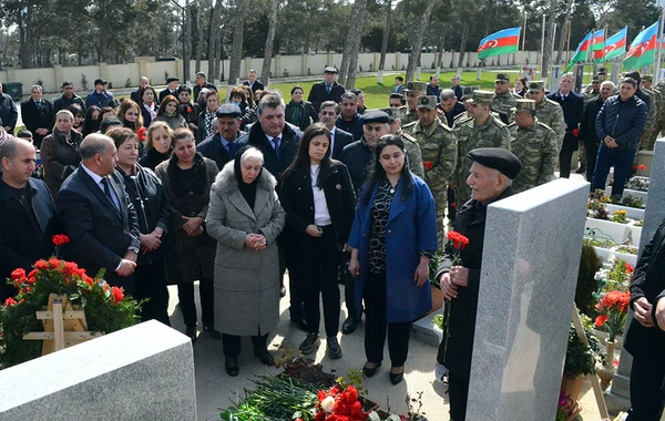Milli Qəhrəman Şükür Həmidovun anım mərasimi keçirilib - FOTO