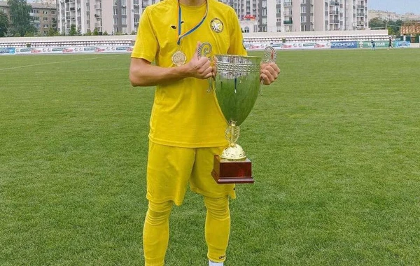 Ukraynada daha bir futbolçu müharibədə həyatını itirdi - FOTO