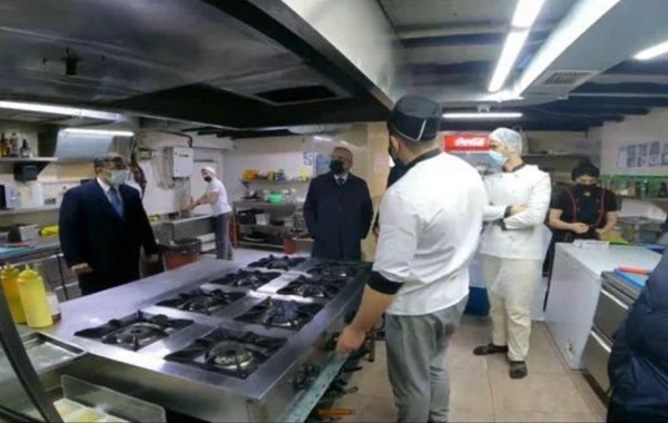 В Баку начались мониторинги в связи с газовыми баллонами в объектах общепита - ФОТО