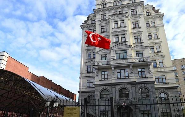 Türkiyə səfirliyi Kiyevə qayıtdı
