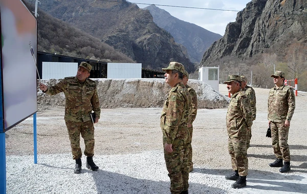 Zakir Həsənov Kəlbəcərə gedib, yeni hərbi infrastrukturlara baxış keçirib - FOTO/VİDEO