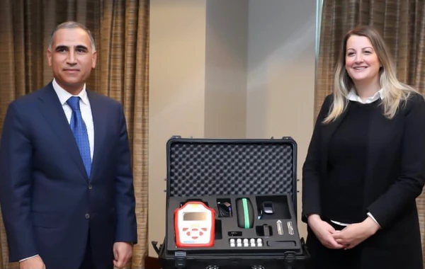 Britaniya Azərbaycana narkotik aşkarlama cihazları ianə edib - FOTO