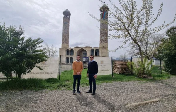 İsrail nümayəndələri Ağdamda ermənilərin dağıtdıqları abidələrlə tanış olublar - FOTO