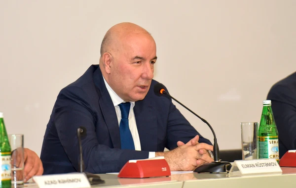 Elman Rüstəmovun yola salınmasının səbəbi – Deputatdan AÇIQLAMA