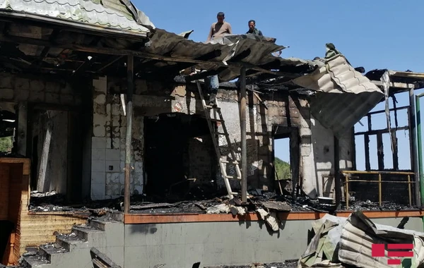 Məşhur falçının oğlunun evi yanıb - FOTO