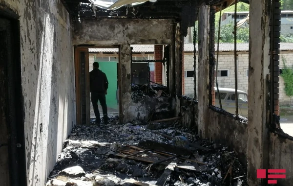 Məşhur falçının oğlunun evi yanıb - FOTO