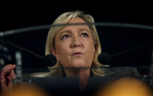 Marin Le Pen prezident seçiləcəyi təqdirdə Fransanı NATO-dan çıxaracağını bəyan etdi