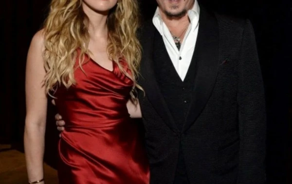 Conni Depp keçmiş həyat yoldaşını girov götürərək üç gün təcavüz edib - ŞOK İDDİA