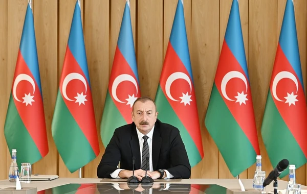 İlham Əliyev Albaniyanın baş naziri ilə təkbətək görüşdü