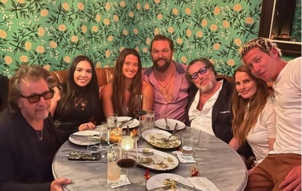 82 yaşlı Al Paçino 28 yaşlı sevgilisi ilə - FOTO