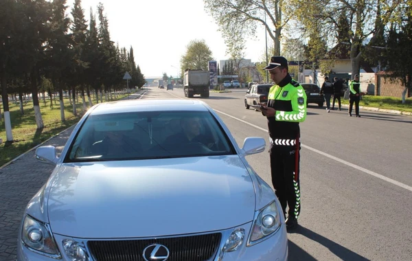 Qaydaları pozan 39 sürücü cərimələnib - FOTO